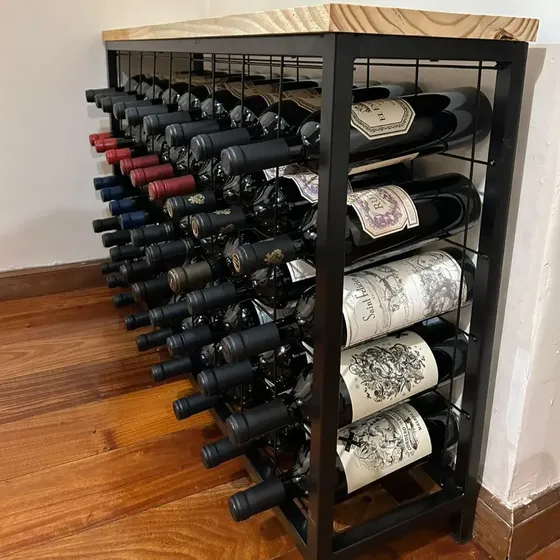 Bodega Vinoteca  Hierro Cava 45 Botellas Madera