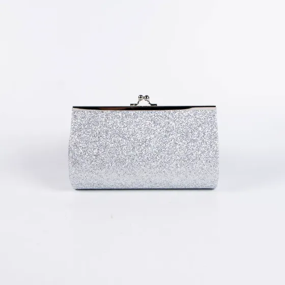Cartera Sobre Pellizco Tresher Con Brillos Y Correa Mujer Plateado