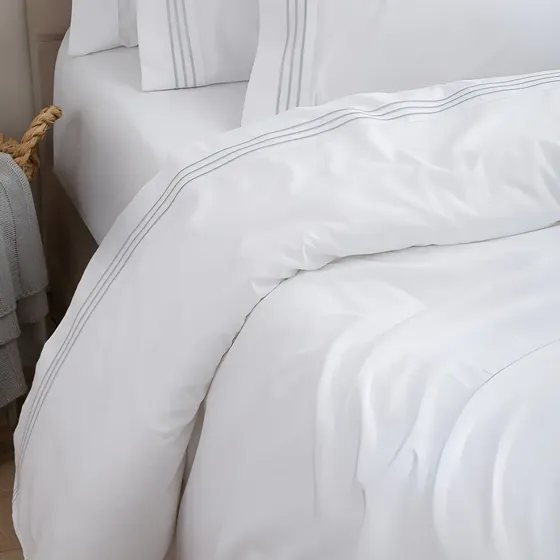 Juego De Sabanas Queen 700h Hoteleras Premium Jean Cartier Color "Oxford Platinum 700 HQ" Blanco Diseño de la tela Liso