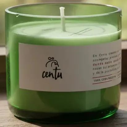 Vela Aromática Luz De Esperanza Cilíndrica En Vidrio 7cm Verde Claro Pera Y Palta